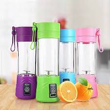 Prepara Jugos y Smoothies en 30 Segundos con Esta Licuadora Portátil